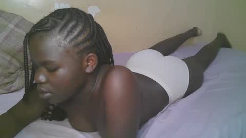 queen_latasha online show from May 2026 02:50:02 AM
