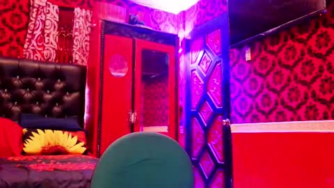 Lily online show from March 2026 11:20:02 PM