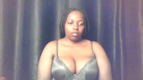 QUEEN online show from February 2026 11:08:02 AM