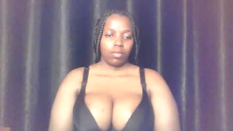 QUEEN online show from March 2026 05:02:02 AM
