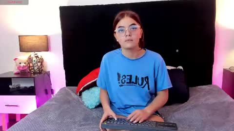 queen_misy online show from June 2026 09:40:01 PM
