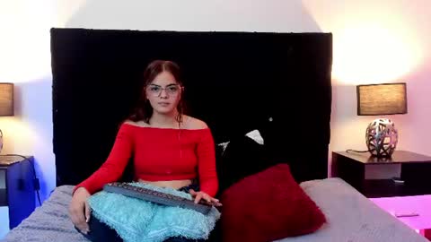 queen_misy online show from June 2026 09:30:01 PM