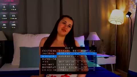 Snapshot of queen_monica chatting on June 2026 06:25:02 PM Monica online show from June 2026 06:25:02 PM