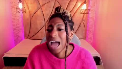   online show from January 2025 03:07:01 PM