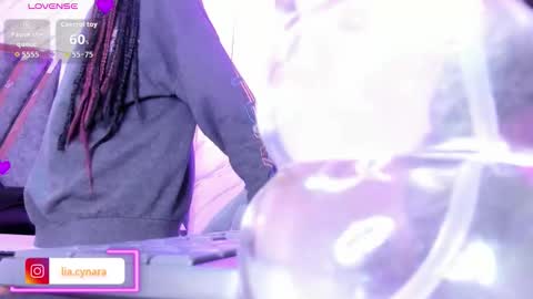   online show from October 2025 12:13:02 PM