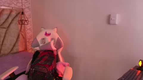   online show from November 2025 11:21:01 AM