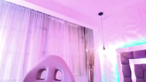   online show from June 2026 12:14:01 PM