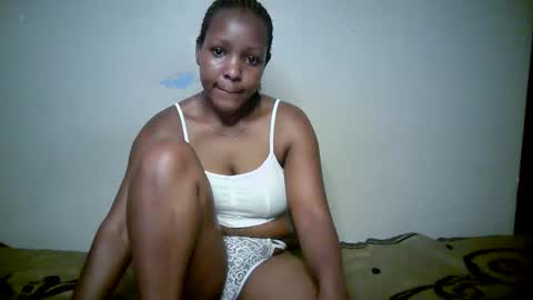queen_pretty1 online show from March 2026 05:29:01 PM