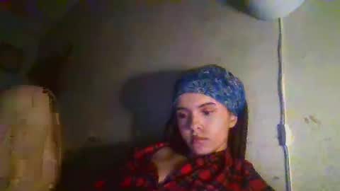 Snapshot of queen_rachelle chatting on December 2024 02:35:01 AM Rachelle online show from December 2024 02:35:01 AM