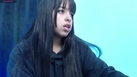 queen_salomme online show from October 2025 12:03:02 PM