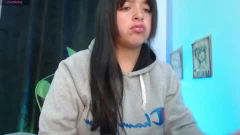 queen_salomme online show from October 2025 11:43:01 AM