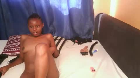 queen_sashavixen online show from November 2025 05:49:01 AM