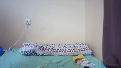 Snapshot of queen_winter chatting on February 2026 06:41:02 PM Winter online show from February 2026 06:41:02 PM