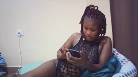 Snapshot of queen_winter chatting on March 2026 04:15:01 PM Winter online show from March 2026 04:15:01 PM