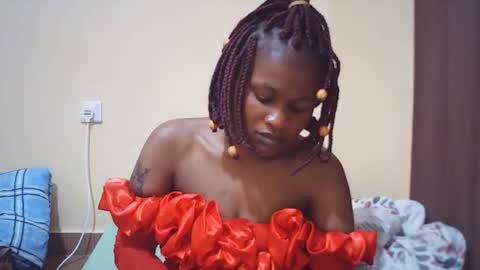 Snapshot of queen_winter chatting on March 2026 08:04:02 PM Winter online show from March 2026 08:04:02 PM