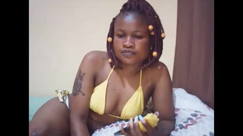 Snapshot of queen_winter chatting on March 2026 05:17:01 PM Winter online show from March 2026 05:17:01 PM