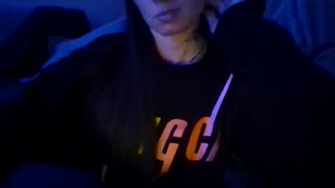 queenbee6269 online show from February 2025 12:28:01 AM