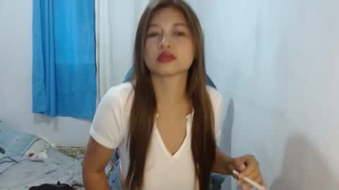 Snapshot of queenboba chatting on December 2024 11:31:01 PM queen online show from December 2024 11:31:01 PM