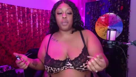 Queen Cherise Roze online show from February 2026 05:56:01 AM