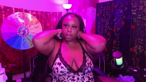 Snapshot of queencroze chatting on May 2026 06:13:01 PM Queen Cherise Roze online show from May 2026 06:13:01 PM