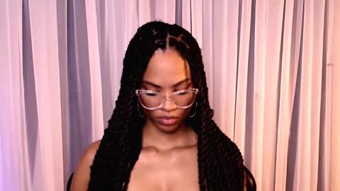 Snapshot of queendom_ing chatting on March 2026 10:59:02 PM Sweet Goddess online show from March 2026 10:59:02 PM