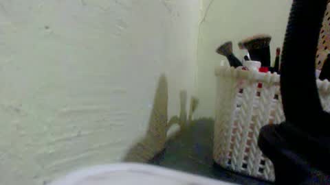 Snapshot of queenfcker1st chatting on March 2026 02:05:02 AM Be my property Sabrina online show from March 2026 02:05:02 AM