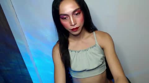Snapshot of queenfoxylady chatting on February 2025 09:53:02 PM just call me QUEEN and ill be there online show from February 2025 09:53:02 PM