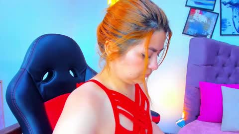 Queen online show from September 2025 07:19:02 PM