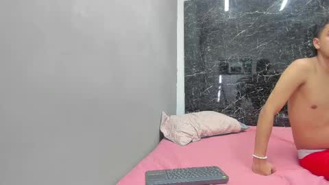 queenie_quinn09 online show from March 2025 06:05:02 PM