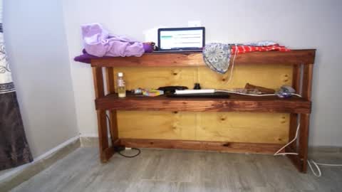 Snapshot of queenkiah chatting on September 2025 02:33:02 PM Nina online show from September 2025 02:33:02 PM