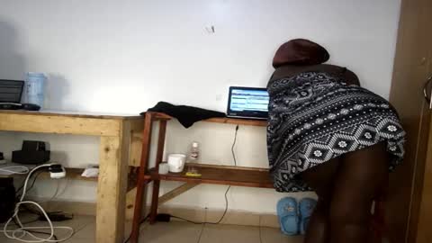 Nina online show from February 2026 09:38:01 AM