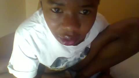 queenleona61 online show from November 2025 05:29:02 AM