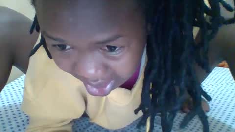 queenleona61 online show from March 2026 03:43:02 AM