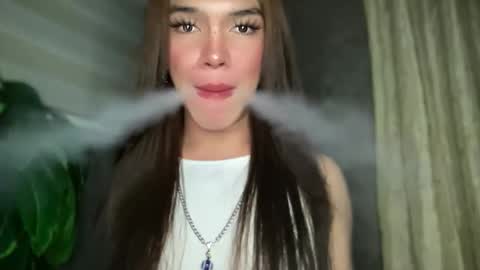 QUEEN online show from February 2026 08:47:01 PM