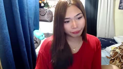 Snapshot of queenofcum169xx chatting on January 2025 05:01:01 PM Mikka online show from January 2025 05:01:01 PM