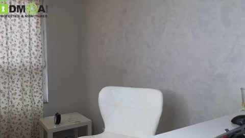     follow my new insta  online show from September 2025 12:39:01 PM