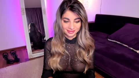 Queennofyuredreams online show from May 2026 09:55:01 PM