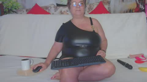 QueenPammy online show from January 2025 05:56:01 AM