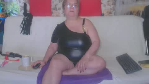 QueenPammy online show from October 2025 07:07:02 AM