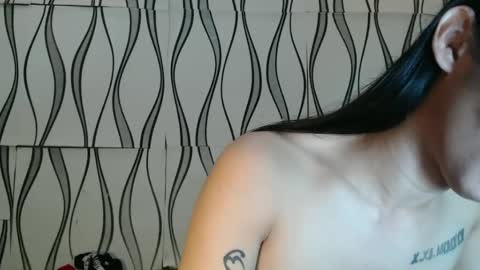 Snapshot of queenpaulaxx chatting on January 2025 12:30:02 PM Paula watson online show from January 2025 12:30:02 PM