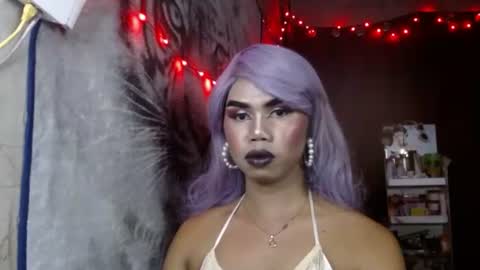queenpinayebony_xx online show from April 2026 10:54:01 AM
