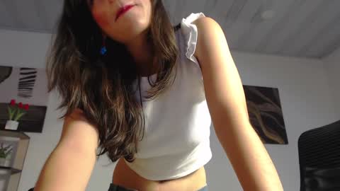 Rose online show from December 2024 07:07:01 PM