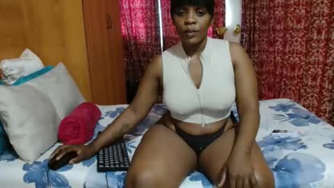 Snapshot of queenteex6999 chatting on September 2025 08:08:01 AM queenteex6999 online show from September 2025 08:08:01 AM