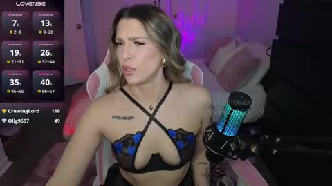 Snapshot of queenx_lexy chatting on February 2025 07:54:02 PM queenx_lexy online show from February 2025 07:54:02 PM