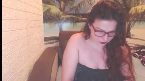 queenxnatasha online show from November 2025 10:15:01 PM