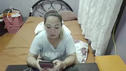 Snapshot of quelly40 chatting on December 2025 12:32:01 PM quelly40 online show from December 2025 12:32:01 PM