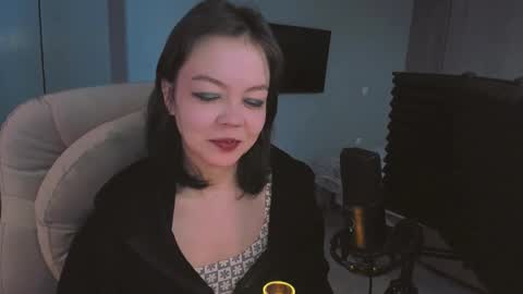 Snapshot of quietluxury chatting on February 2026 10:49:02 AM quietluxury online show from February 2026 10:49:02 AM