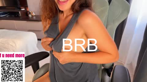 Snapshot of quintessencel chatting on March 2026 12:34:02 PM Next stream December 1 FANSLY Loxrye online show from March 2026 12:34:02 PM