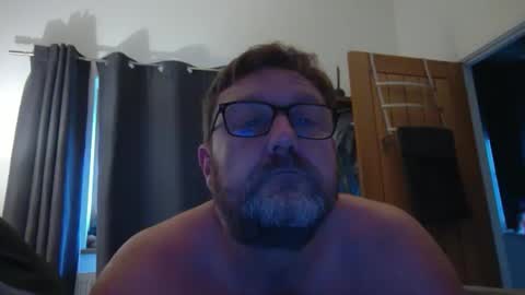 qwertyfish72 online show from December 2024 01:49:01 PM