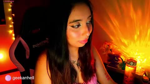 Snapshot of r0ttenangel chatting on April 2026 05:08:01 AM Angel online show from April 2026 05:08:01 AM